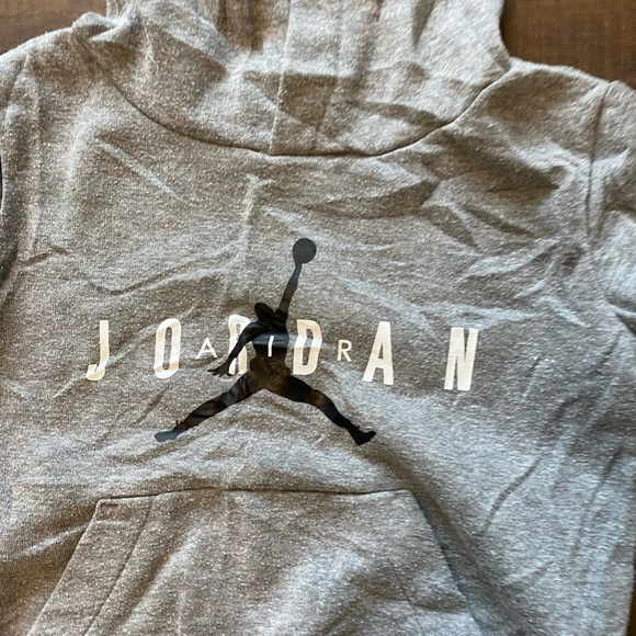 Gray Jordan Kids Hoodie and Sweatpants Set - Picture 5 of 7